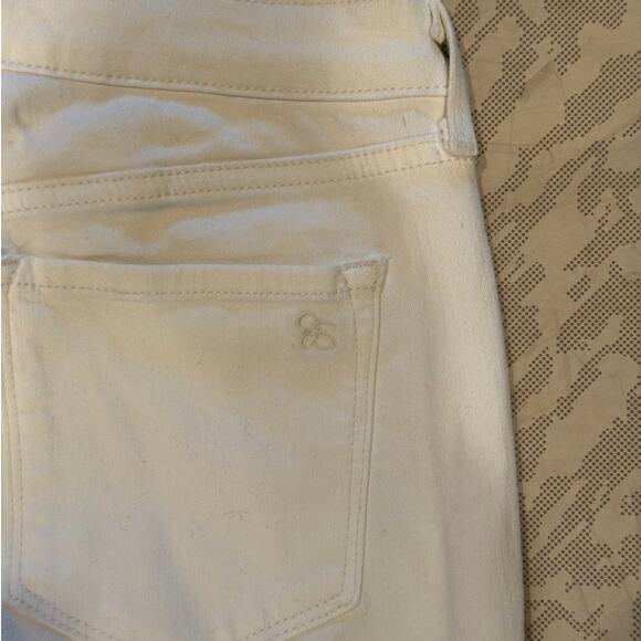 Jessica Simpson Kiss Me White Skinny Jeans Size 28 - Picture 5 of 6